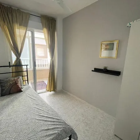 Διαμέρισμα Central 2-bedroom In Τορεβιέχα